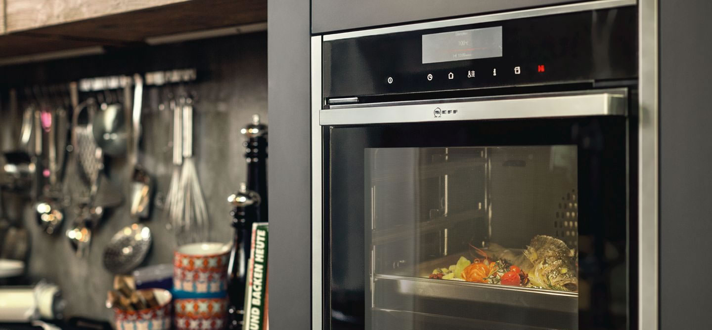 NEFF HIDE 'N SLIDE OVENS